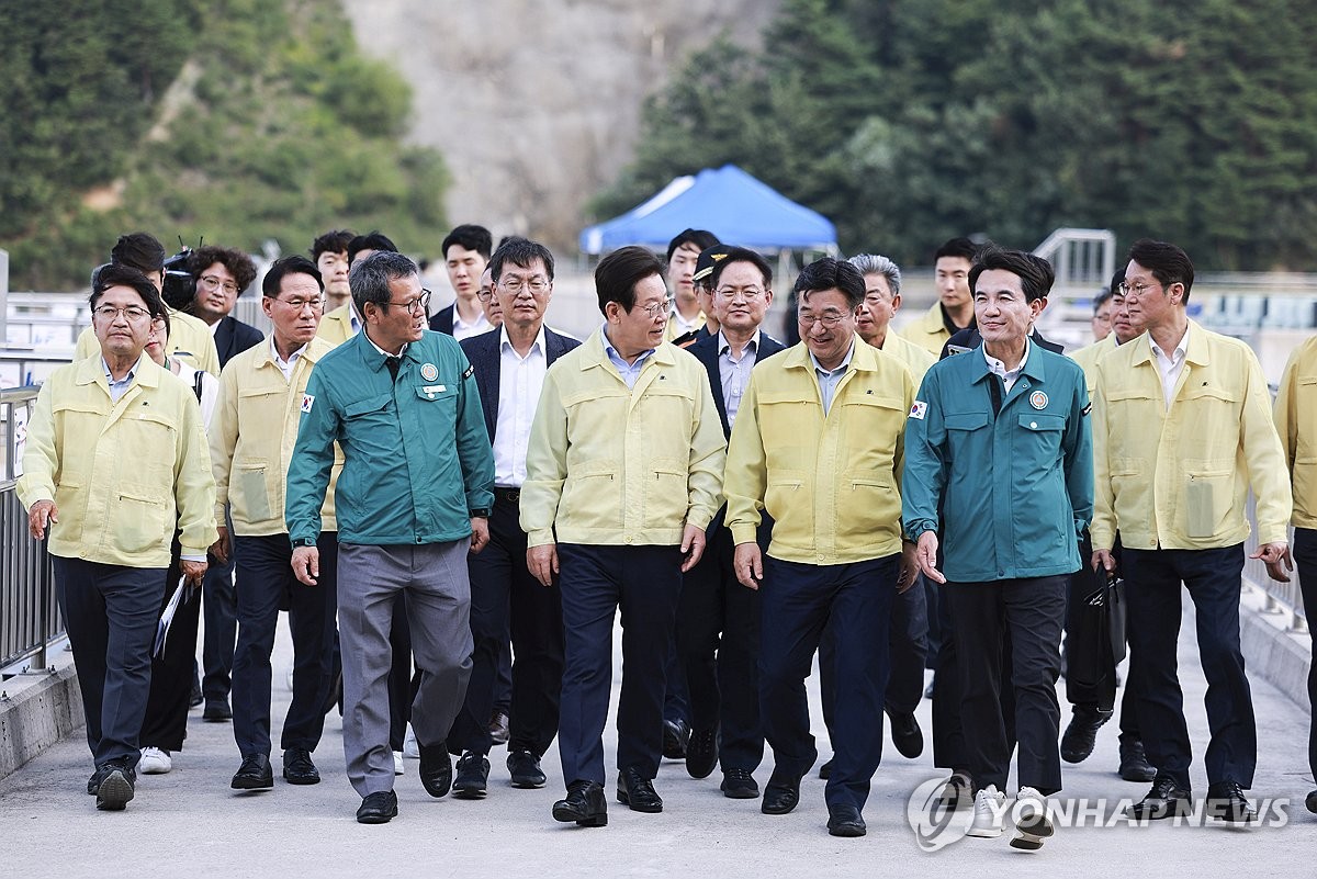 이재명 대통령, 강릉 가뭄 현장 점검