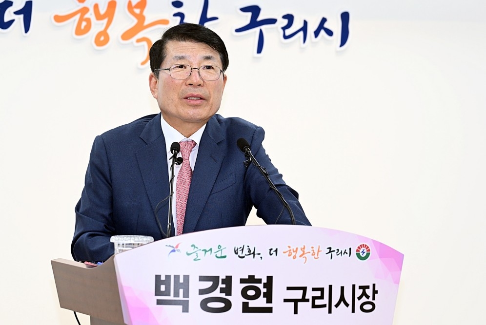 아이타워 설명하는 백경현 경기 구리시장