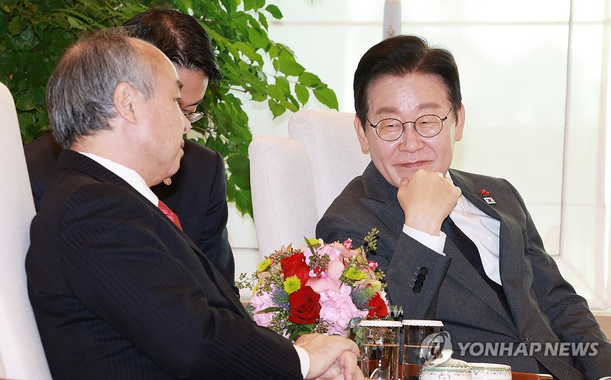 이재명 대통령, 손정의 회장 면담