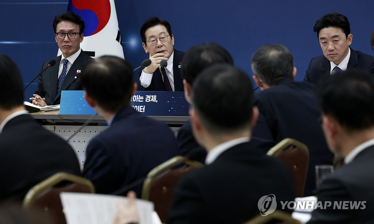 기재부·국가데이터처 업무보고, 발언하는 이재명 대통령