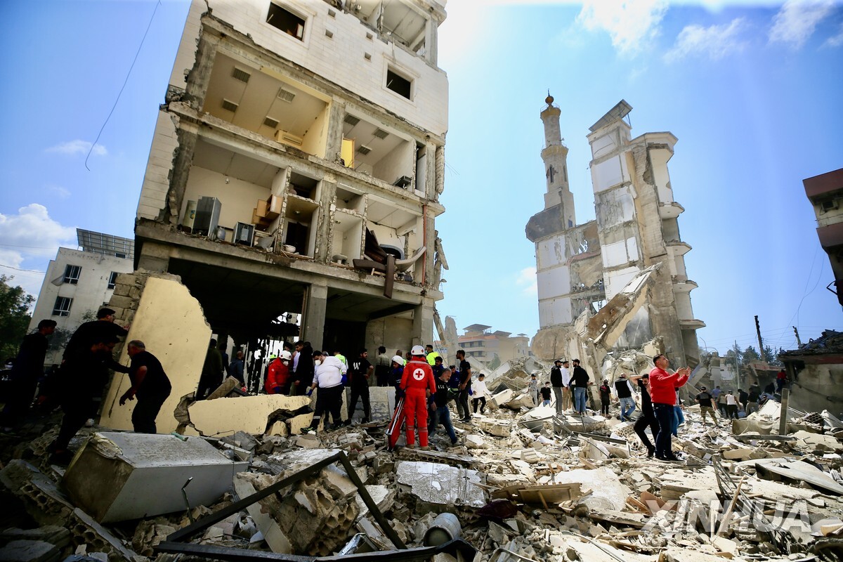 이스라엘 공습으로 파괴된 레바논의 도시